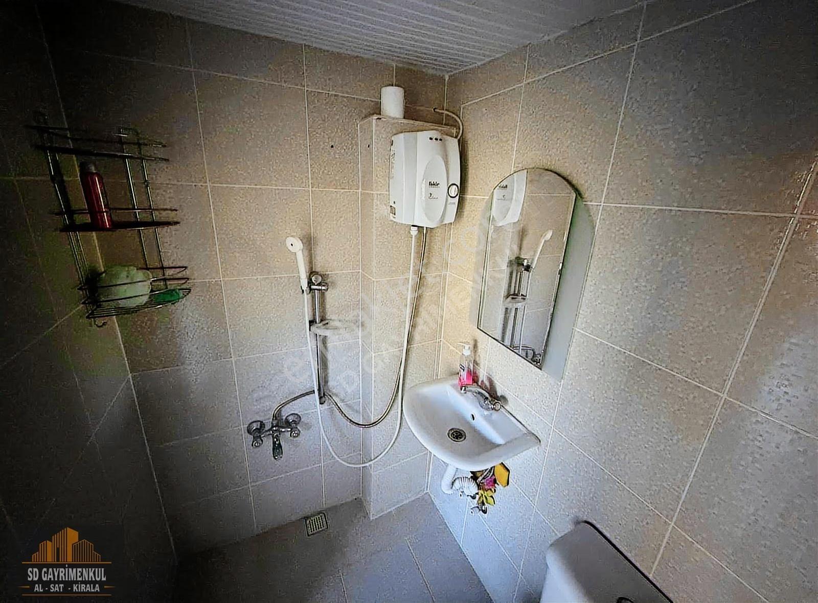 Ayvalık Sarımsaklıda Yatırımlık Villa Konforunda Ev - Görsel 26