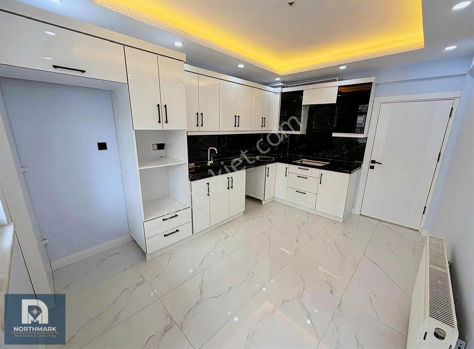 Northmark'tan Atakent Güzelyalı Sahil'de Satılık 4+1 Daire
