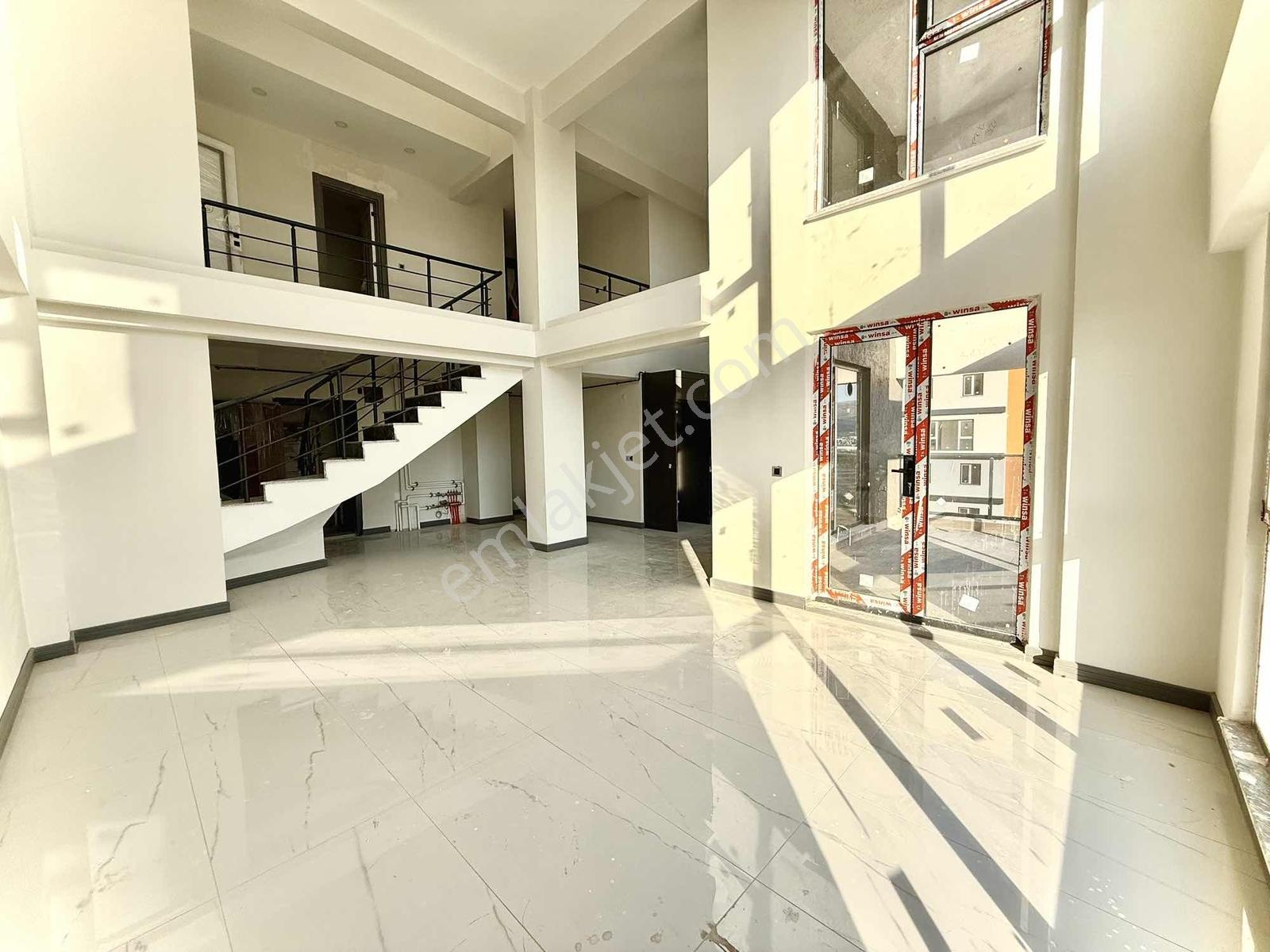 Esenler Blue Life De Villa Tadında Kiralık 3+1 Loft Daire - Görsel 35