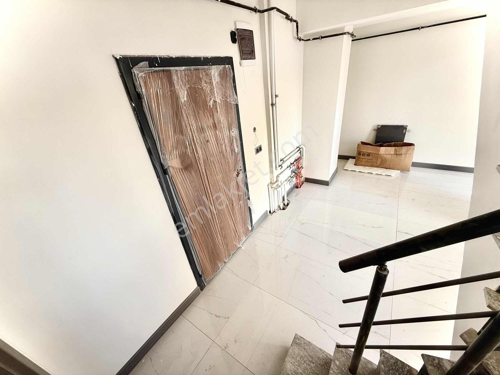 Esenler Blue Life De Villa Tadında Kiralık 3+1 Loft Daire - Görsel 32