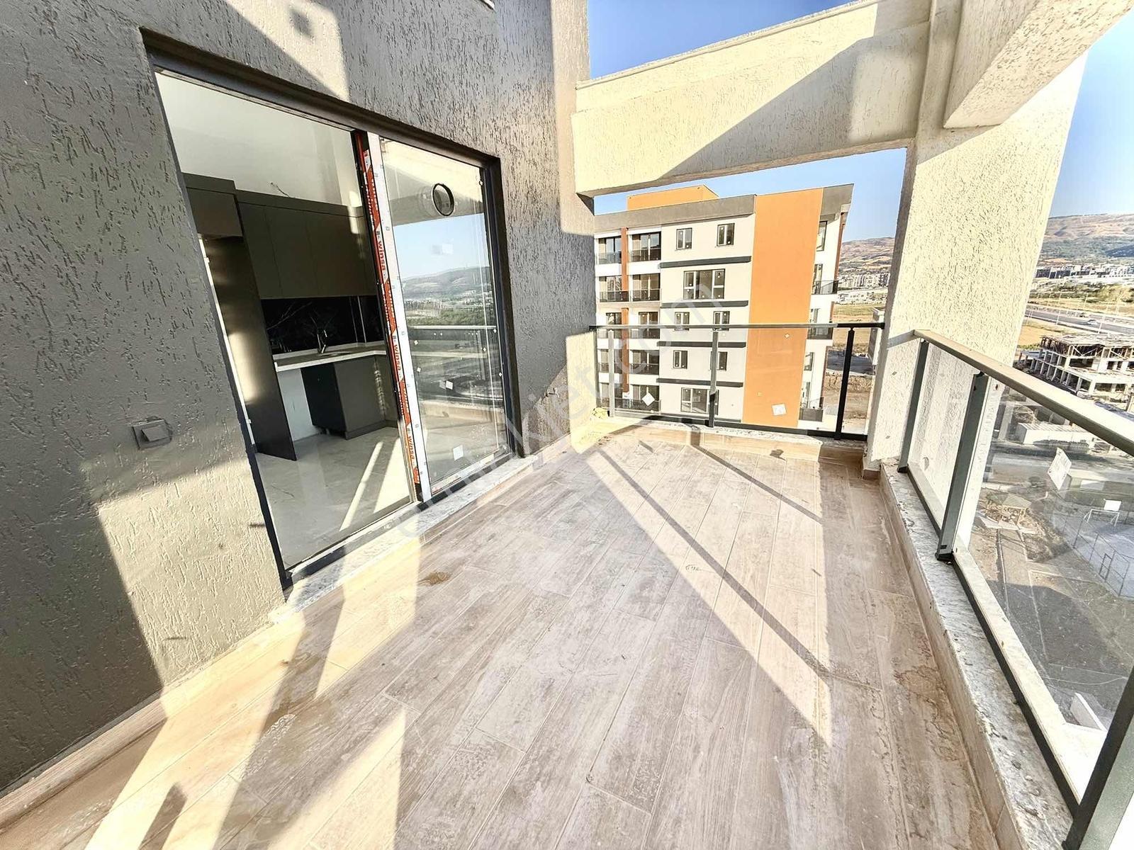 Esenler Blue Life De Villa Tadında Kiralık 3+1 Loft Daire - Görsel 21