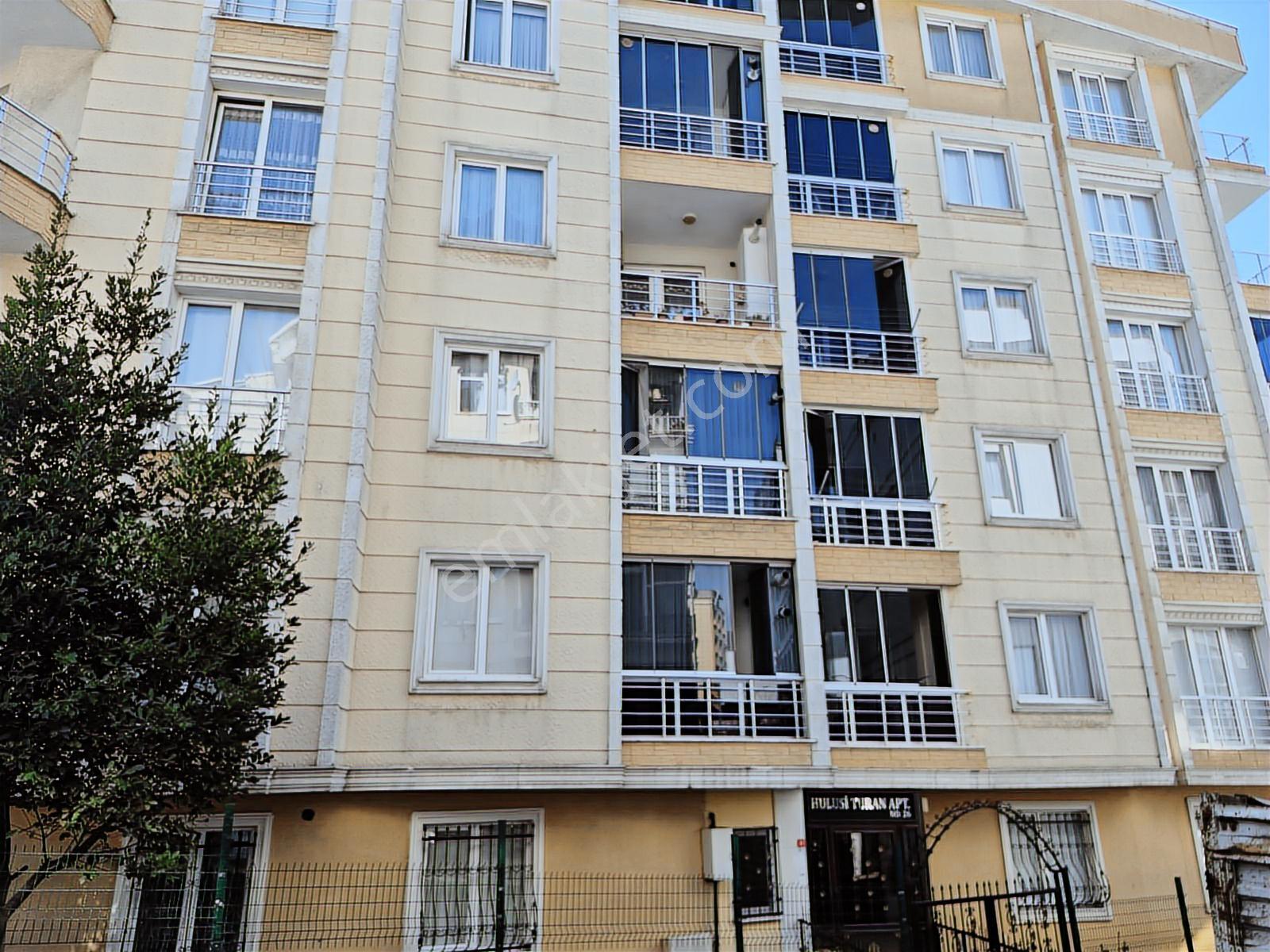 Deniz Manzaralı Geniş 2+1 Temiz Tadilatlı Daire - Görsel 11