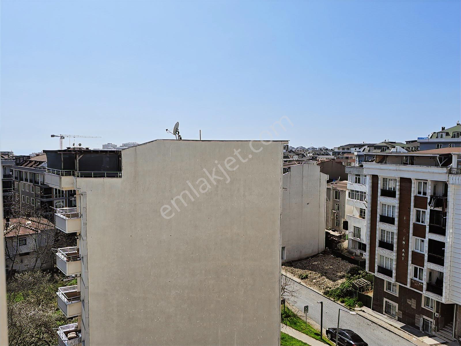 Deniz Manzaralı Geniş 2+1 Temiz Tadilatlı Daire - Görsel 8
