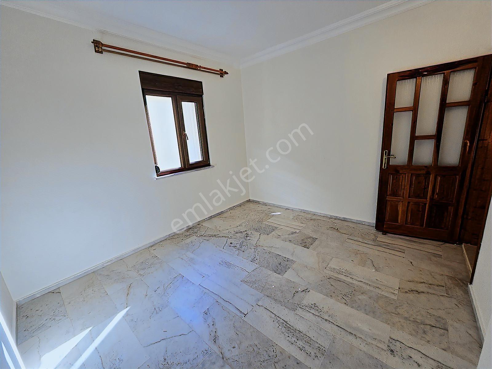 Alanya Avsallar Denize 700 Metre 5+1 Satılık Tribleks Villa - Görsel 19