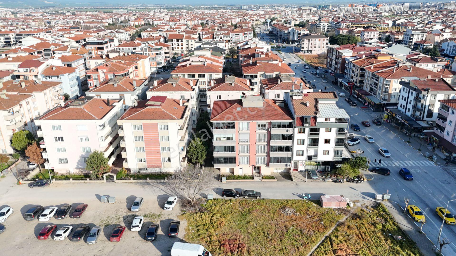 Favori Gayrimenkulden Şehrin En Gözde Lokasyonunda 2+1 125m² Net - Görsel 6