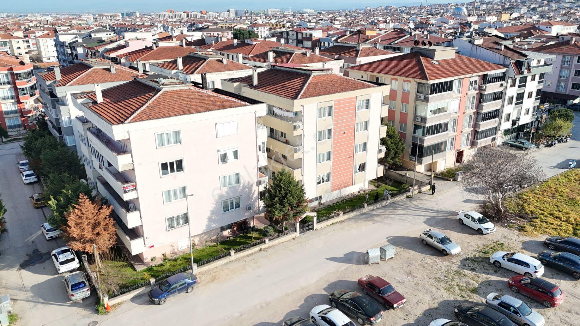 Favori Gayrimenkulden Şehrin En Gözde Lokasyonunda 2+1 125m² Net - Görsel 2