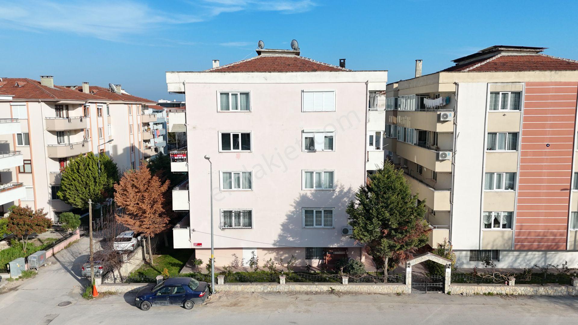 Favori Gayrimenkulden Şehrin En Gözde Lokasyonunda 2+1 125m² Net - Görsel 7