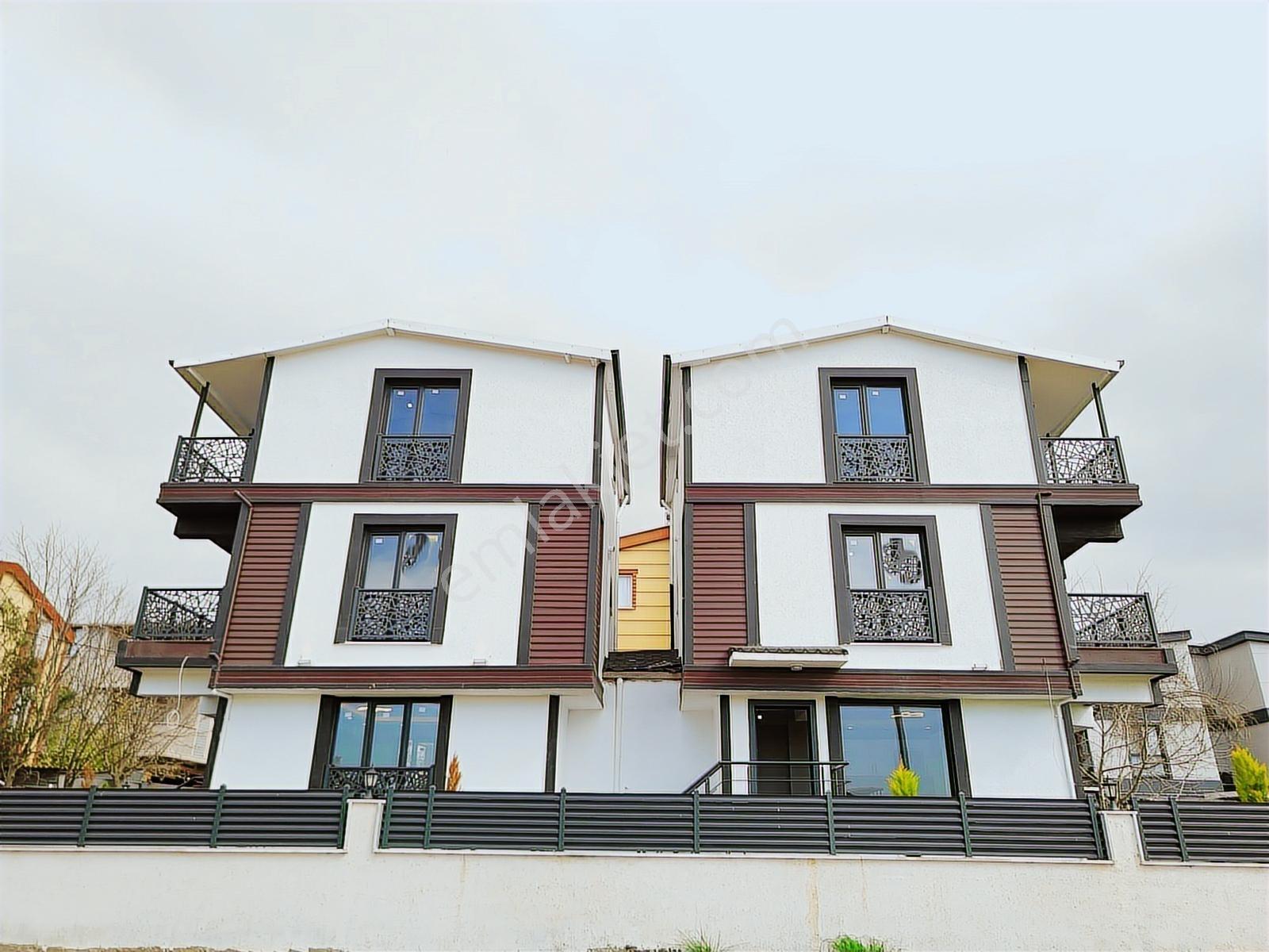 Yeniçiftlik'de Şirin Yazlık Villa #kartallar'dan# - Görsel 31