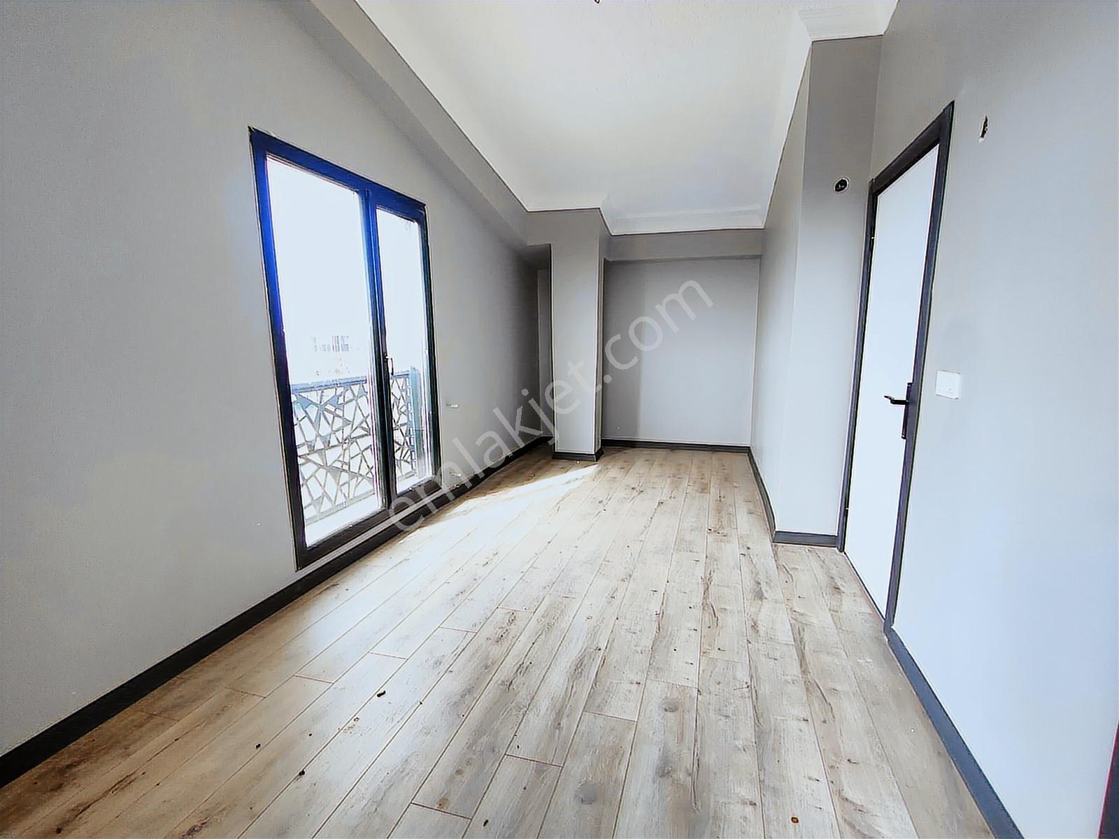 Yeniçiftlik'de Şirin Yazlık Villa #kartallar'dan# - Görsel 18