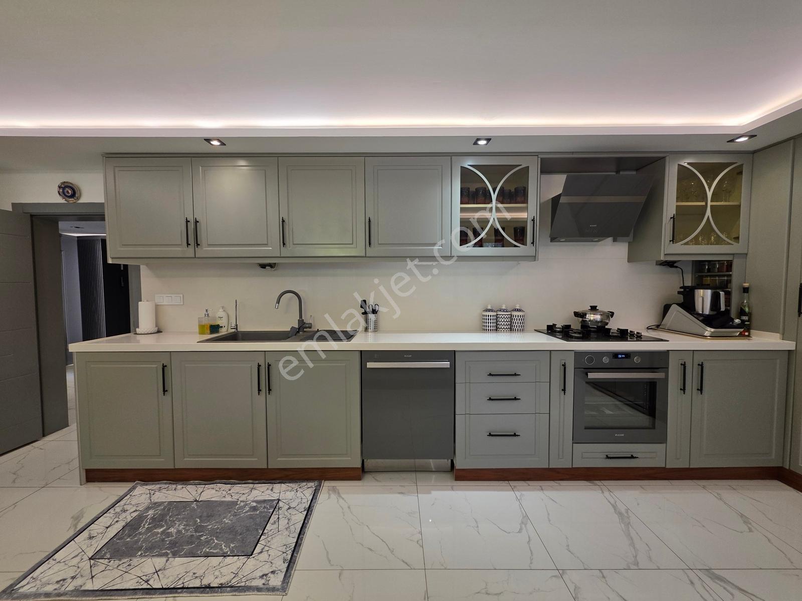 Batuhan Demiryakanoğlı Bademli Harika Konumda Satılık 4+1 Villa - Görsel 28