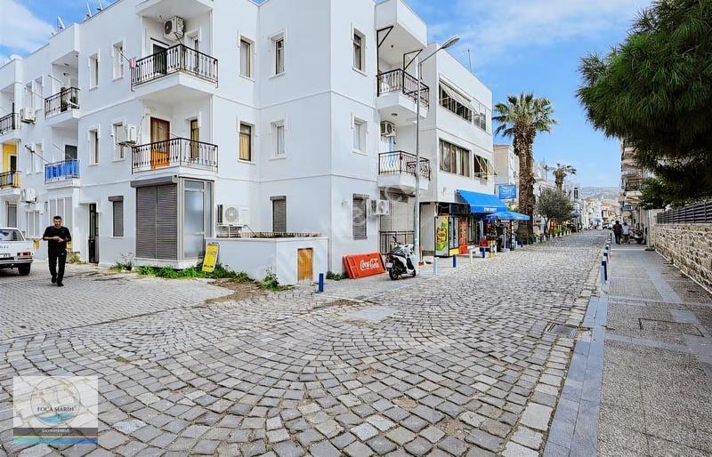 Foça Merkezde Denize Çok Yakın Konumda Giriş Kat Geniş 1+1 Daire - Görsel 30