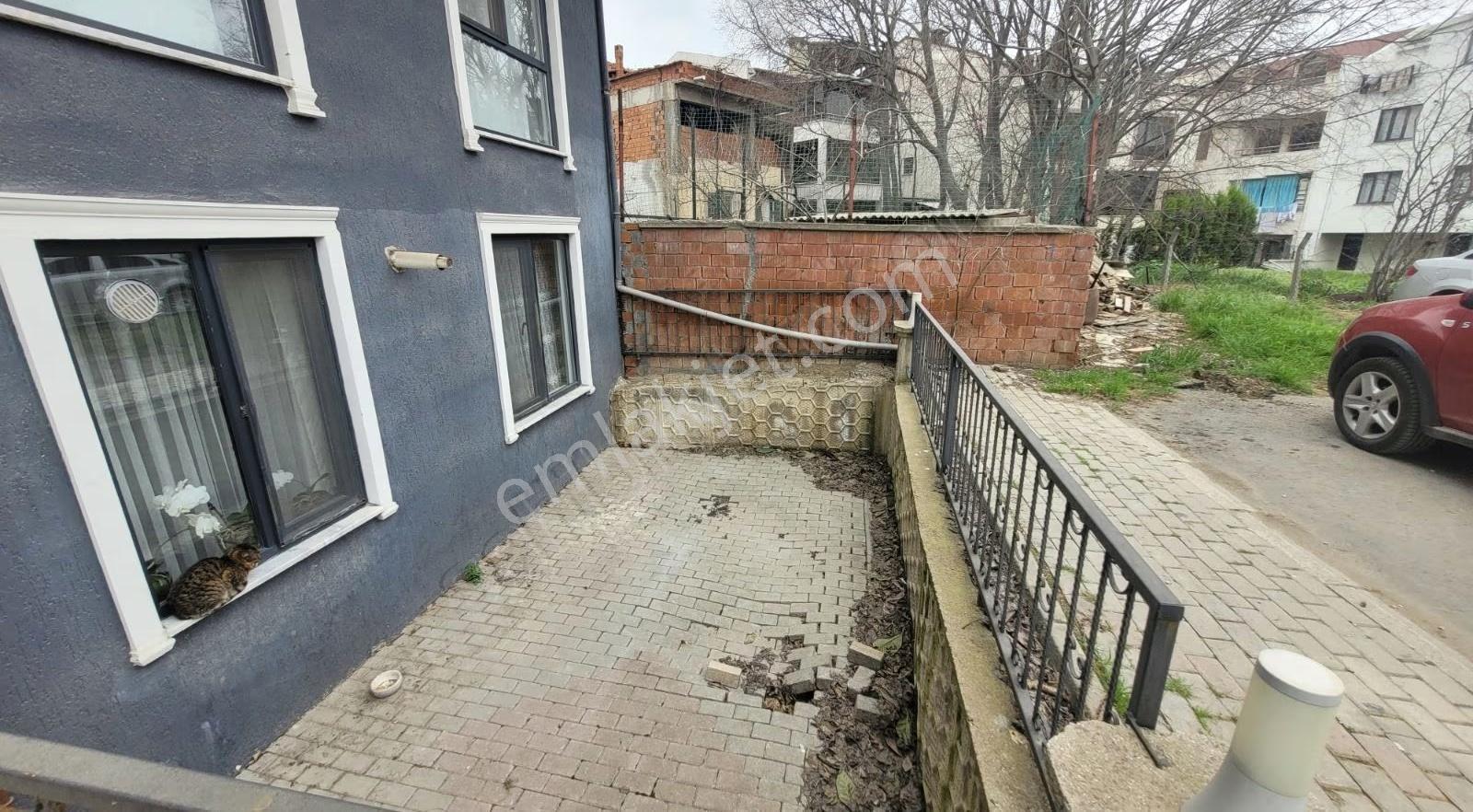 Nilüfer Demirci'de 2+1 Ayrı Mutfaklı Arkalı Önlü Ferah Daire - Görsel 16