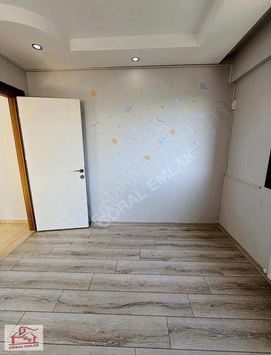 Göral Emlak'tan Cadde Üstü Kiralık 2+1 Daire - Görsel 15