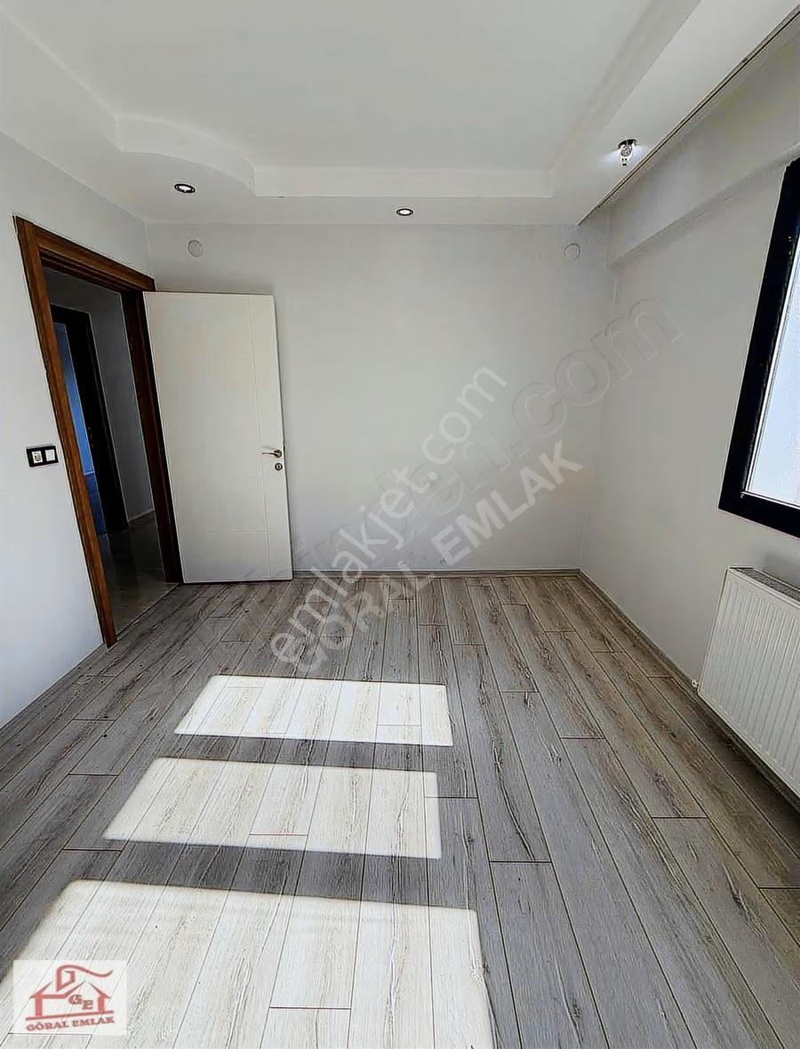 Göral Emlak'tan Cadde Üstü Kiralık 2+1 Daire - Görsel 23