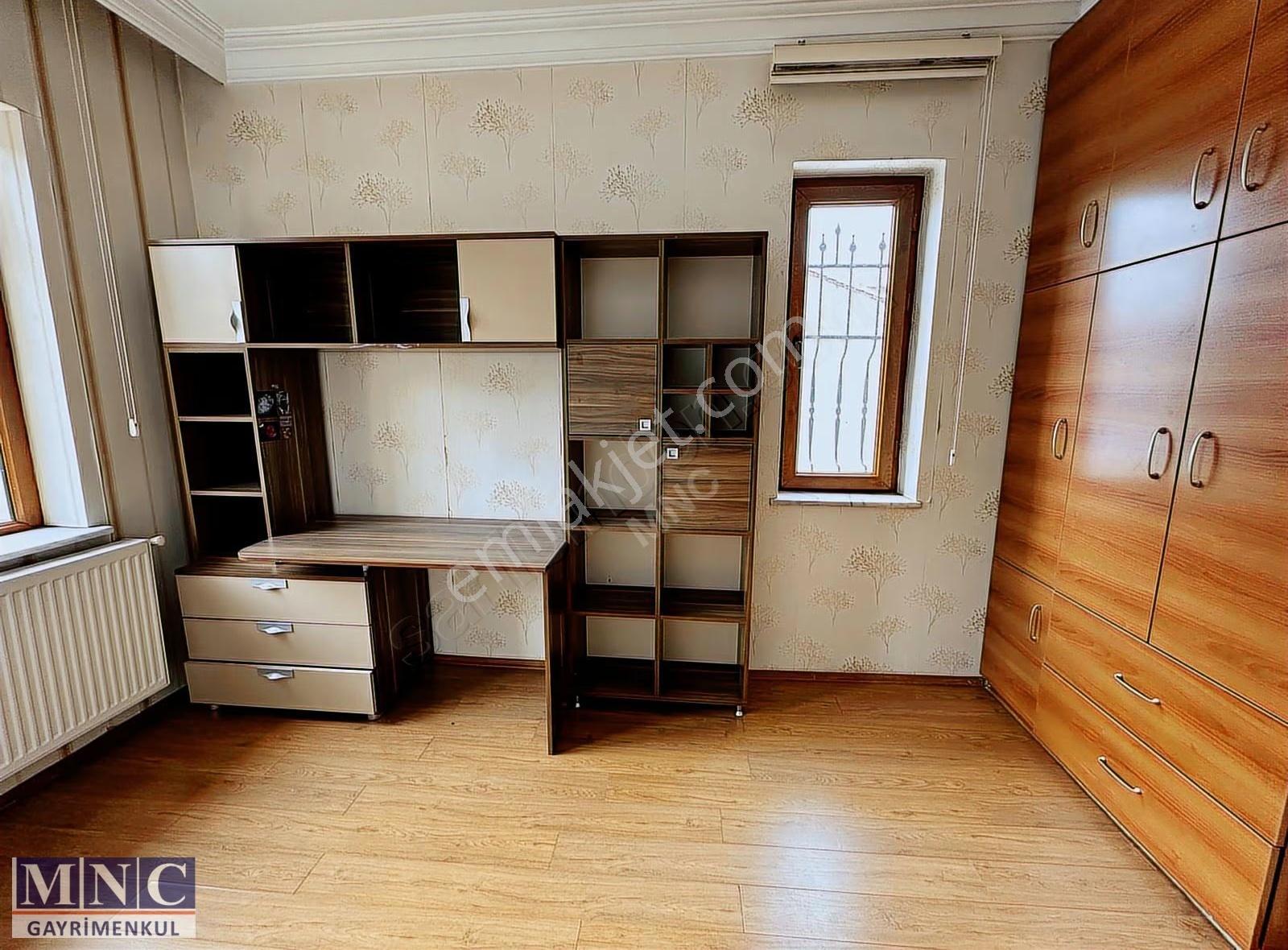 Merkezi Konumda, 442m² Gerçek Net, 11+3 Triplex Villa - Görsel 18