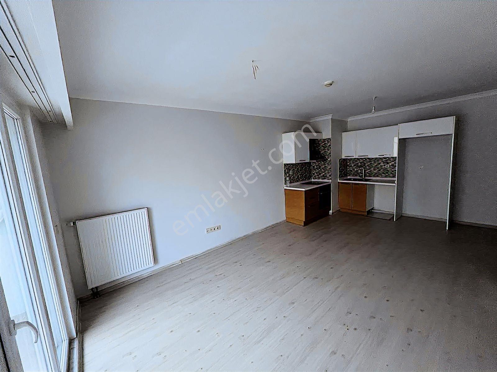 Maltepe Zümrütevlerde Marmaroom Sitesinde 1+1 15.kat Ferah - Görsel 12