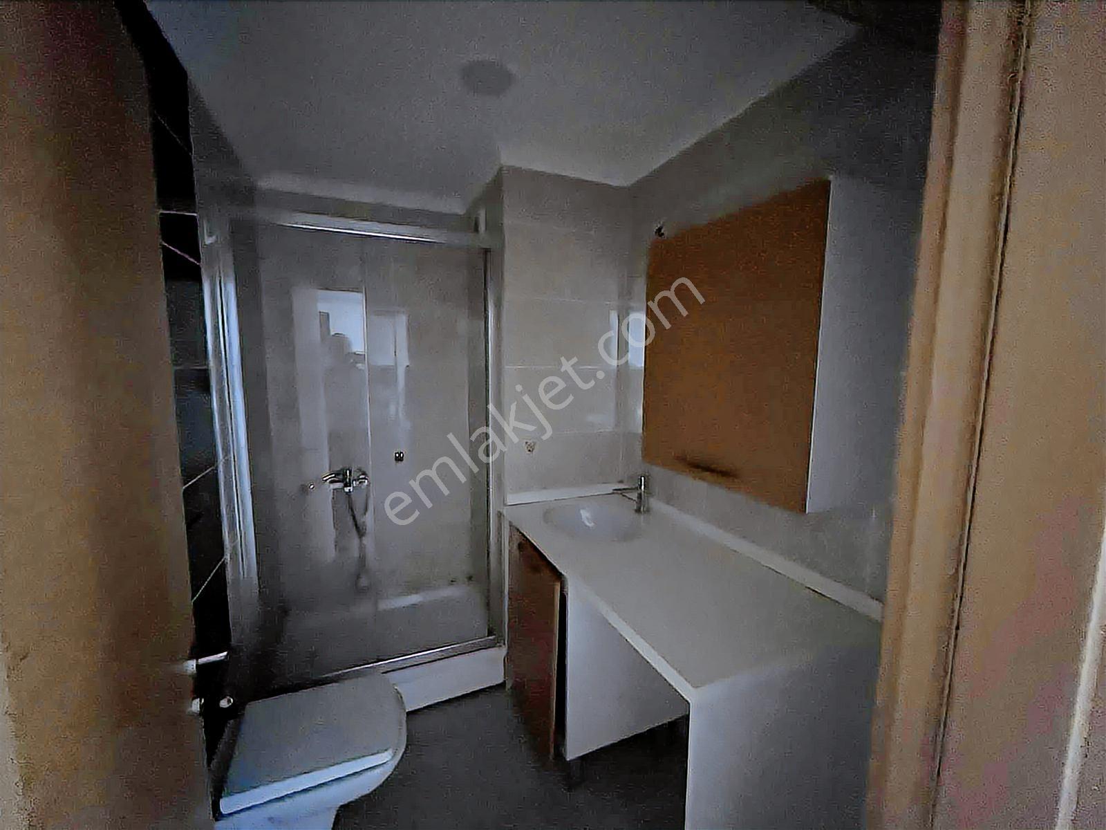 Maltepe Zümrütevlerde Marmaroom Sitesinde 1+1 15.kat Ferah - Görsel 10