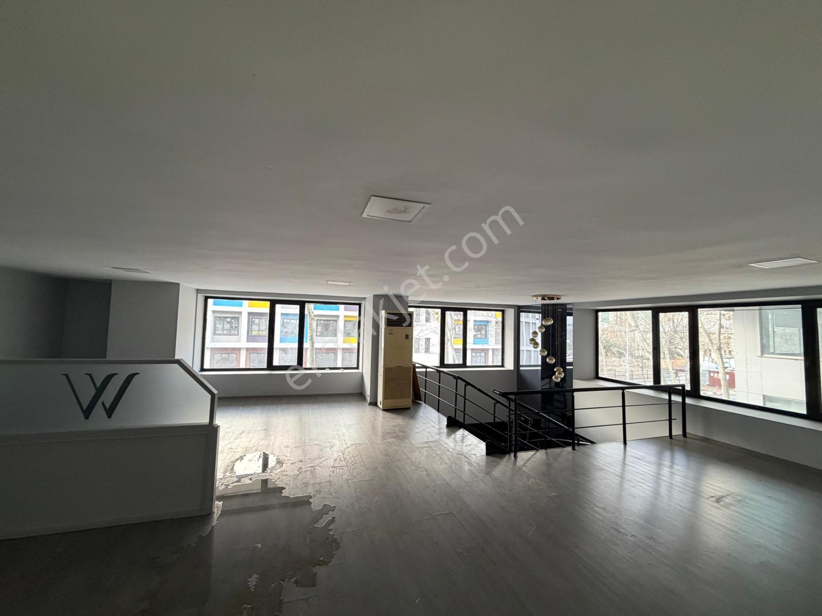 Bankalar Caddesi Gülbahar Da Komple Satılık Bina - Görsel 9