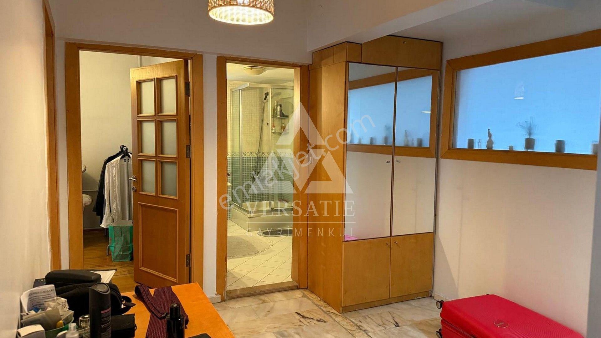 Levazım Sitesinde Manzaralı Balkonlu Eşyalı Kiralık 3+1 Daire - Görsel 31