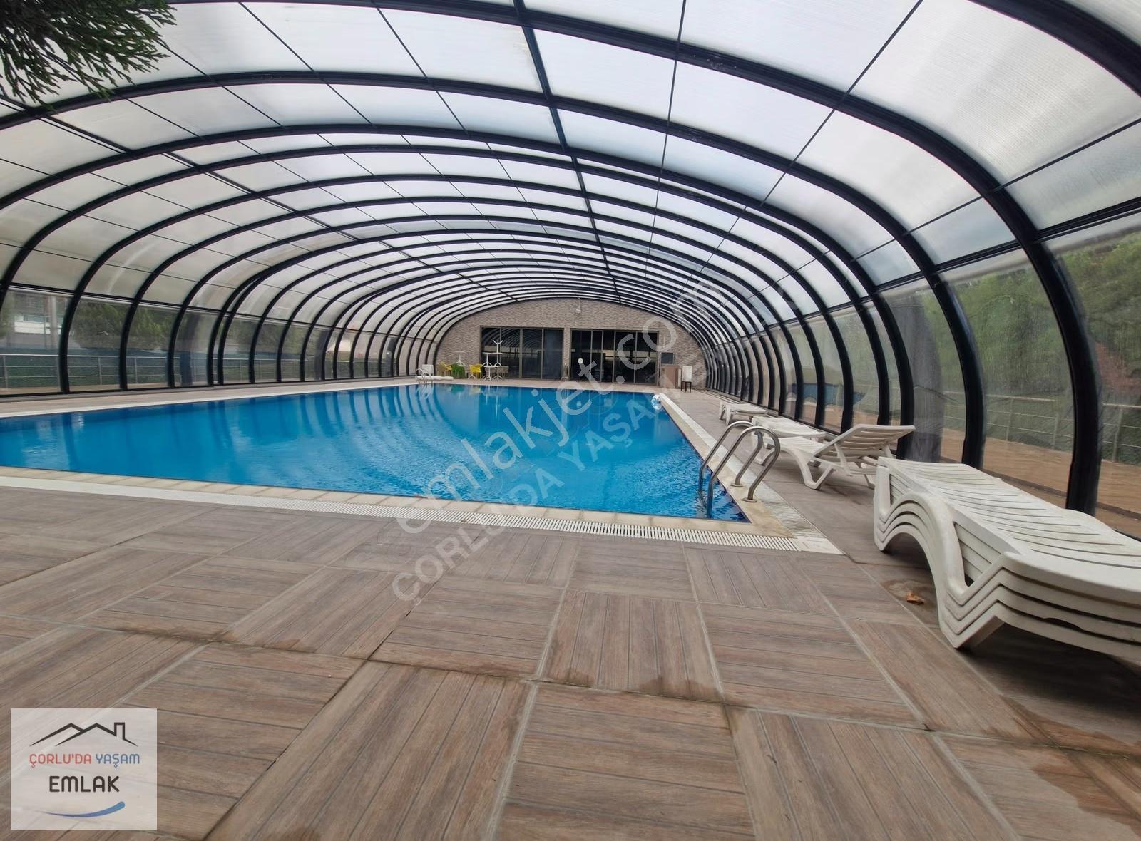 Trio Park Sitesinde Satılık 3+1 Bahçe Teraslı Daire - Görsel 35