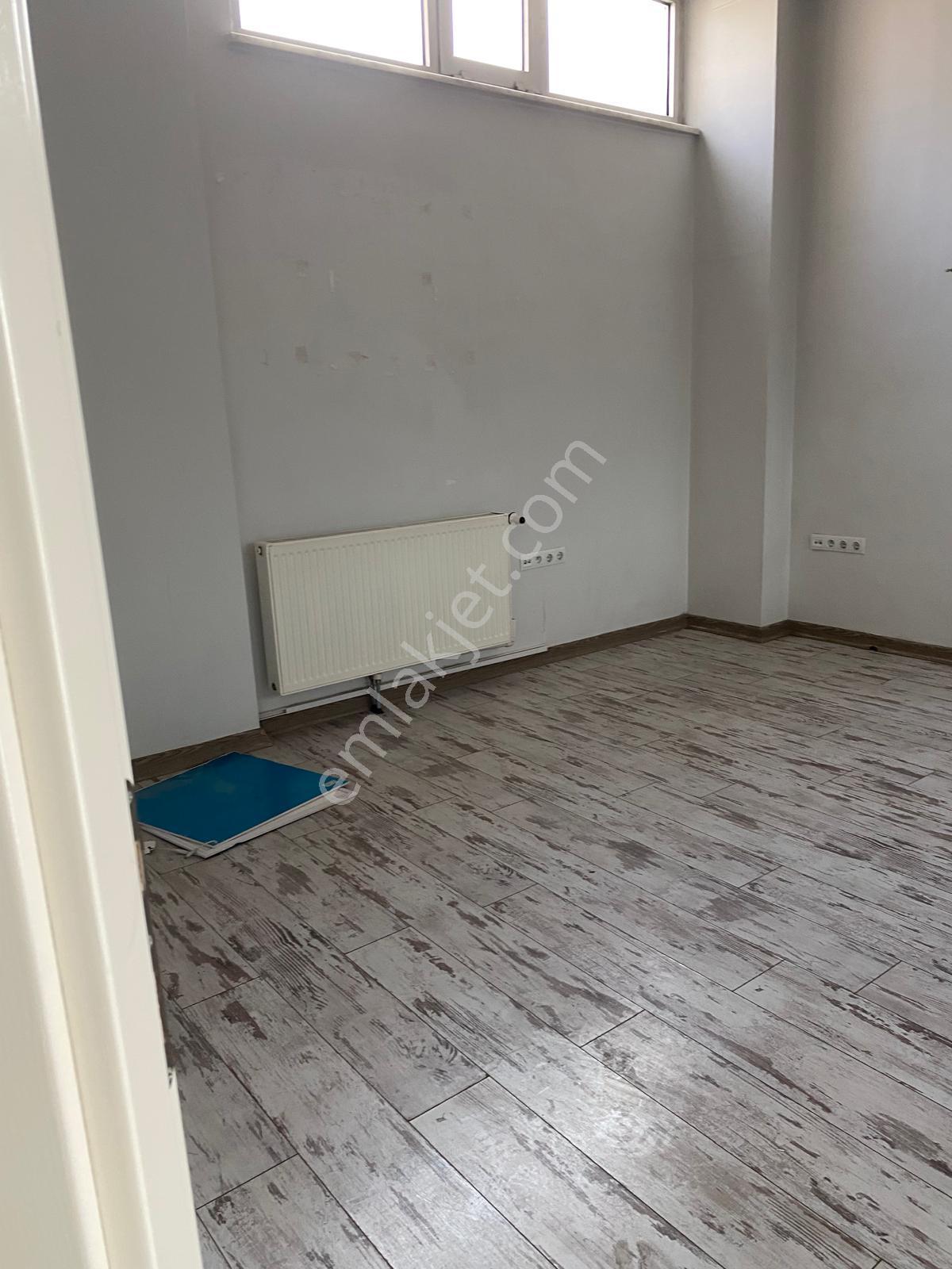 İsa Kavak Gayrimenkul'den Şefikcan Ana Cadde Üzerinde Uygun Fiyatlı Kiralık Dükkan - Görsel 5