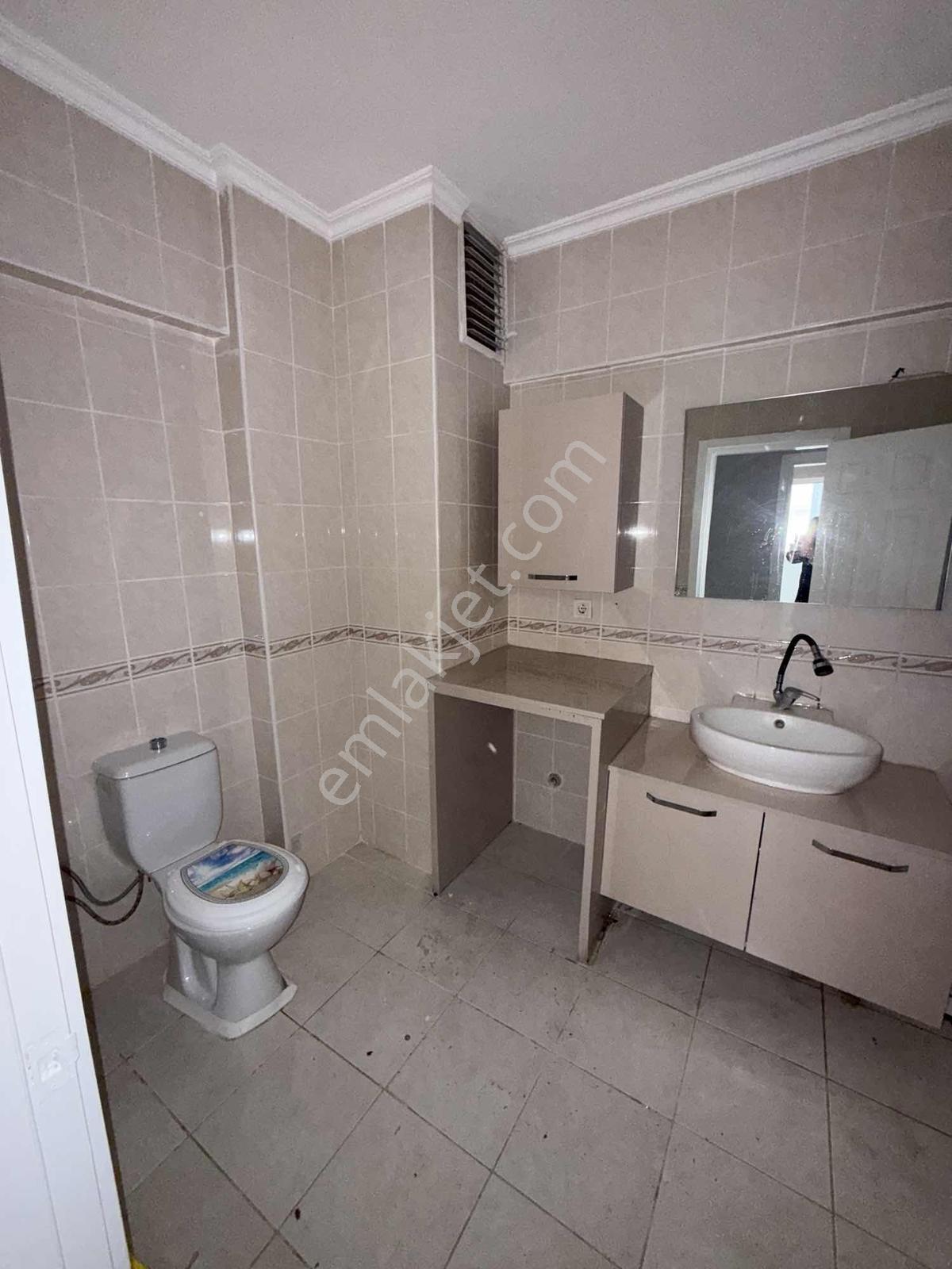 Akkaya İnşaattan E.banyolu-k.otoparklı-güvenlikli Kiralık 3+1 - Görsel 3