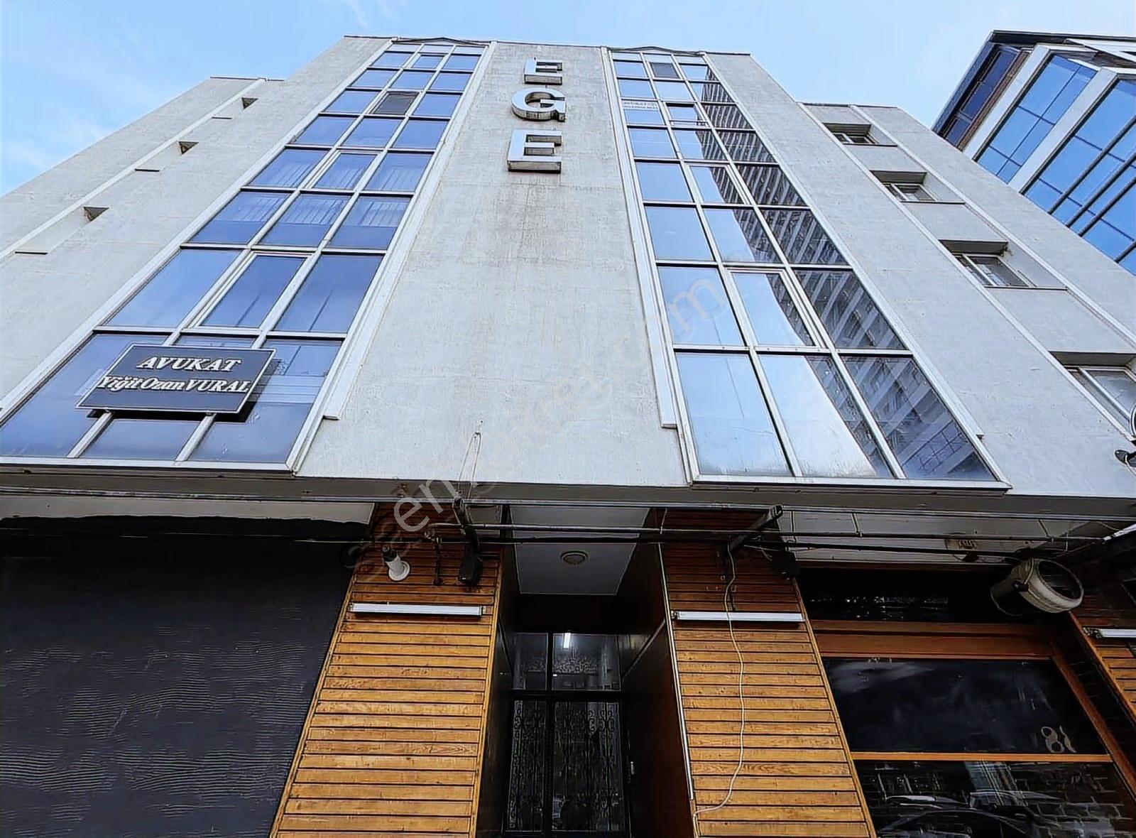 Bayraklı Mansuroğlu Mah Adliye Yakını 80 M2 Satılık Ofis - Görsel 4