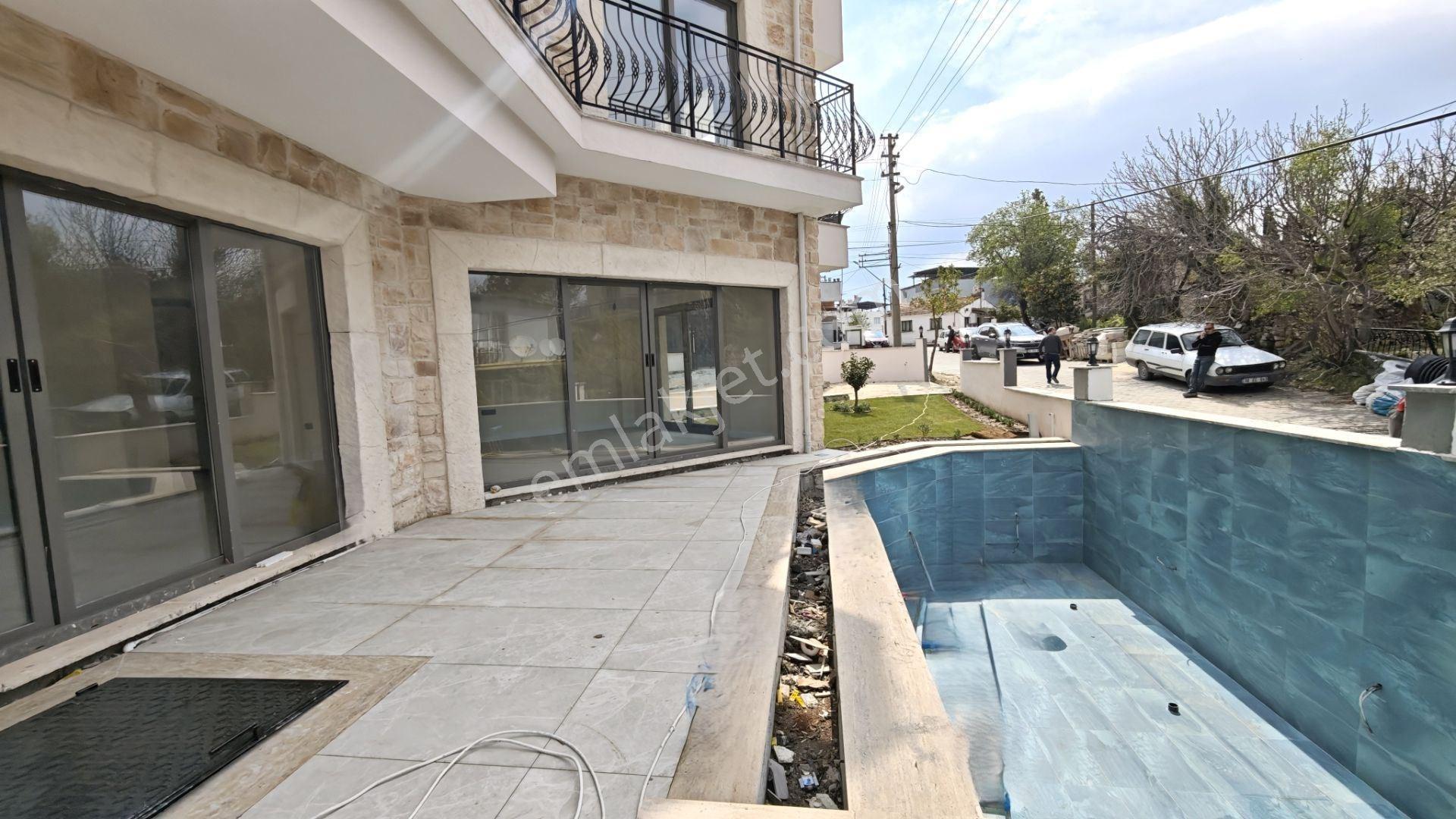 Kuşadası Soğucak 'ta Satılık Özel Mimari Taş Ev Villa - Görsel 12