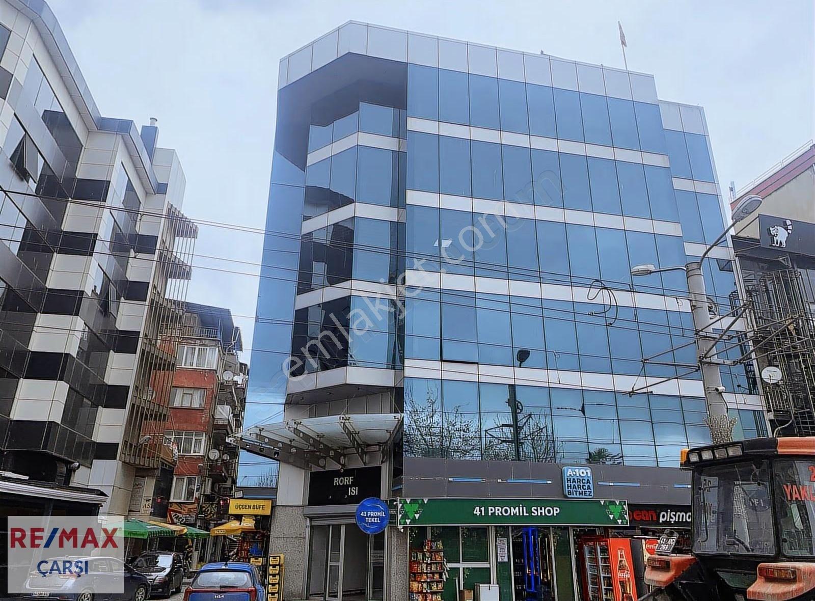 İzmit Merkez Rorf İş Merkezinde Kiralık 1+1 Ofis 35m² - Görsel 4