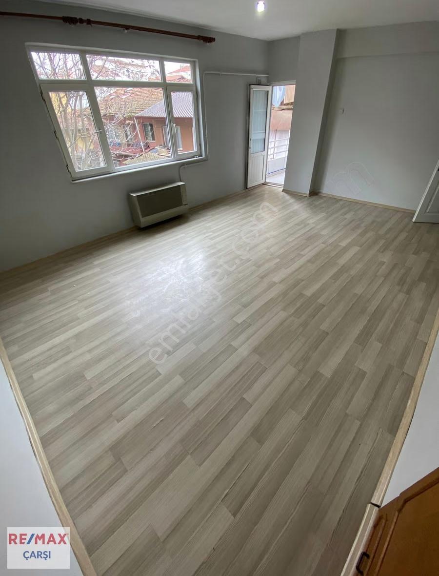 Kadıköy Mah. Bağdat Caddesınde 1+1 Kıralık Daıre - Görsel 11