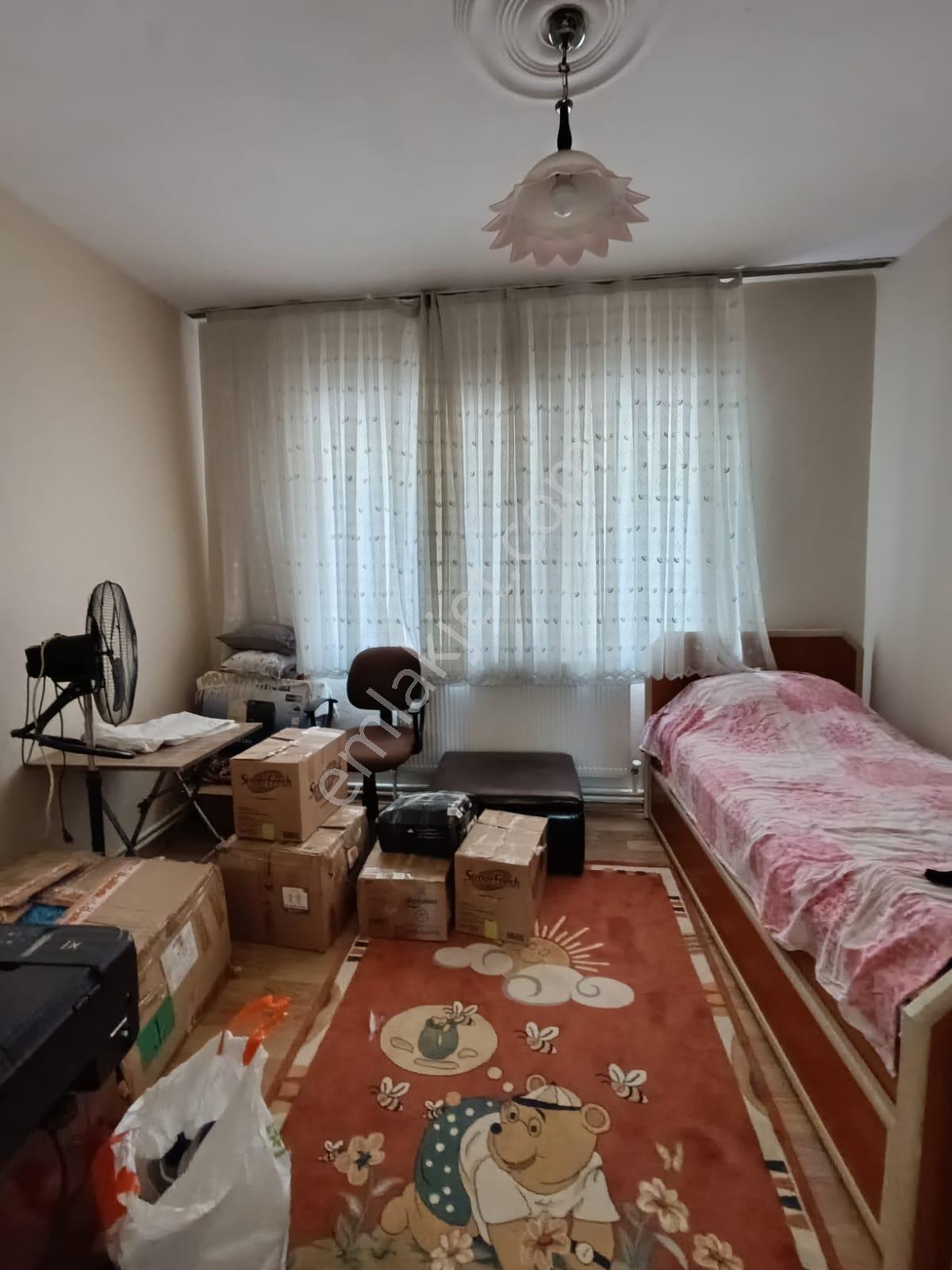 Buca Çamlıkta Komple Satılık Fırsat Bina - Görsel 11
