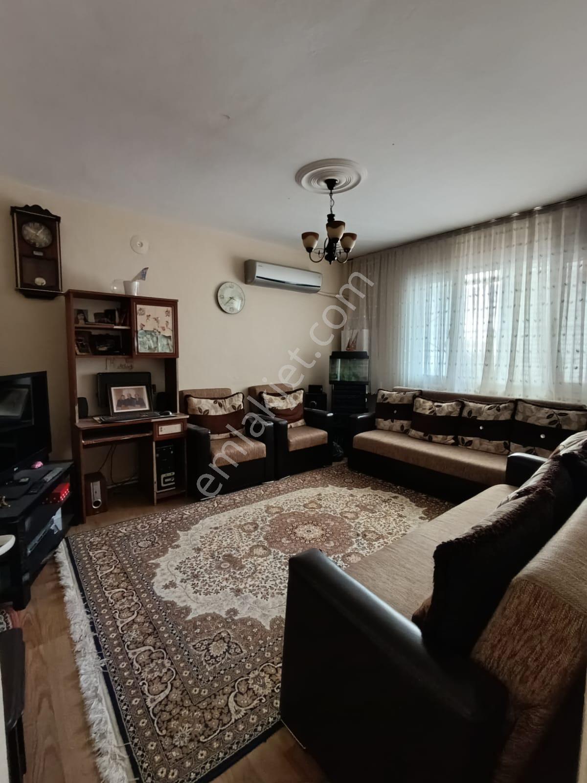 Buca Çamlıkta Komple Satılık Fırsat Bina - Görsel 13