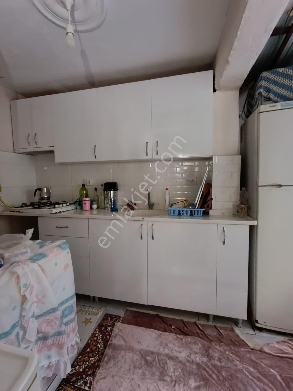 Buca Çamlıkta Komple Satılık Fırsat Bina - Görsel 24