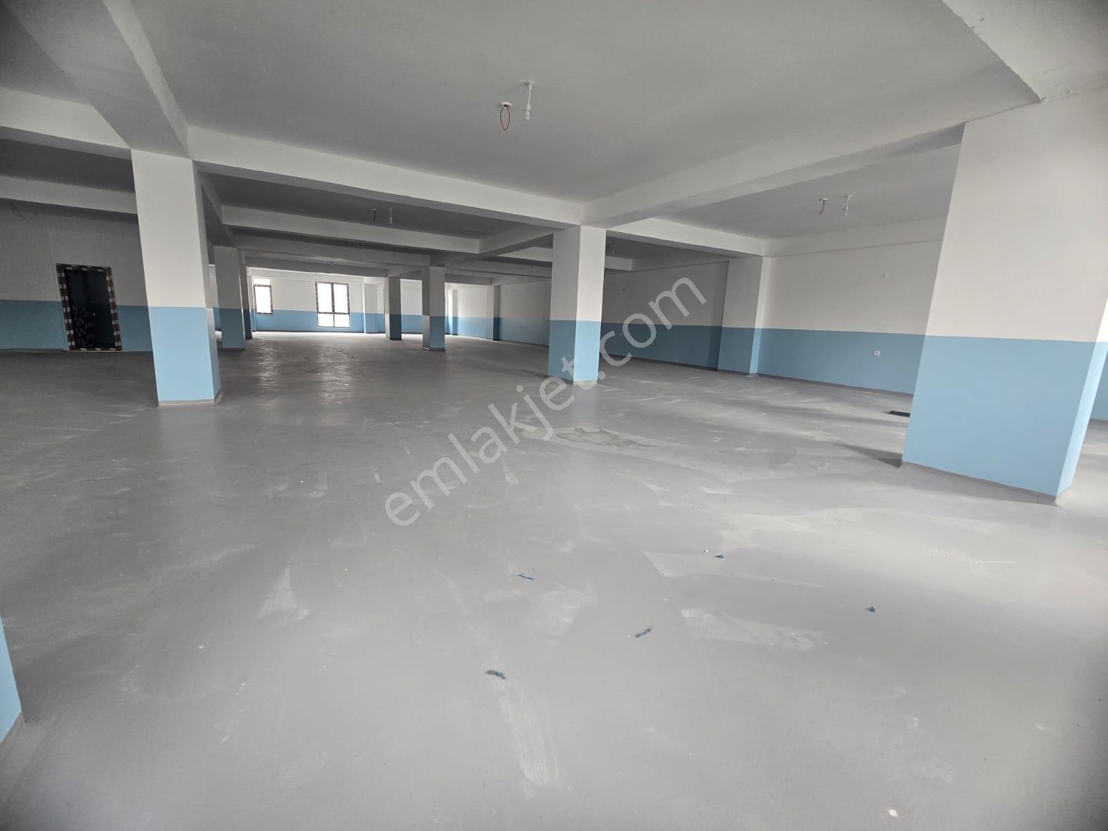 Toyap Yapıdan 50.yılda Ticaret Merkezinde 625m2 Kiralık Dükkan - Görsel 20