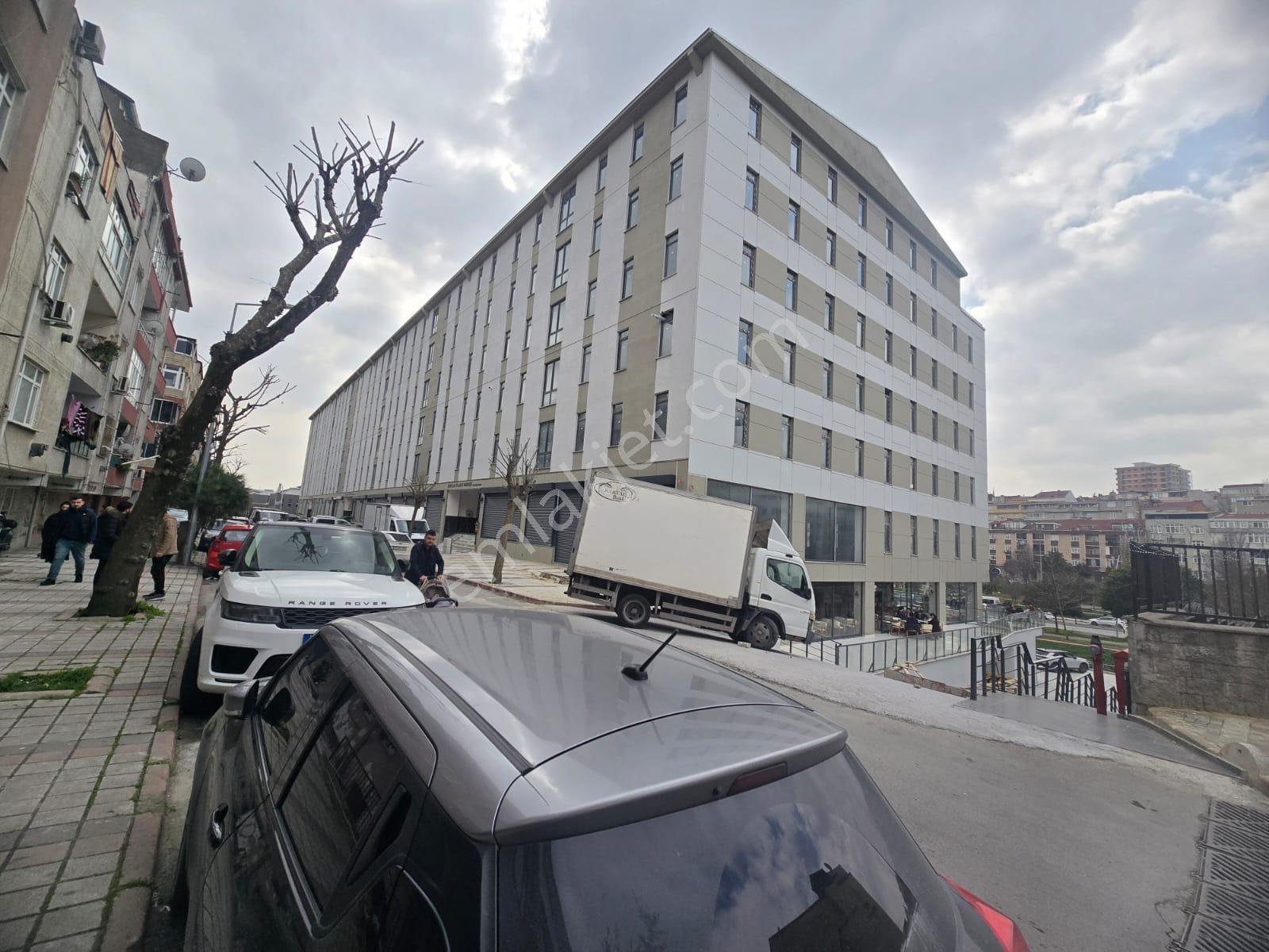 Toyap Yapıdan 50.yılda Ticaret Merkezinde 625m2 Kiralık Dükkan - Görsel 13