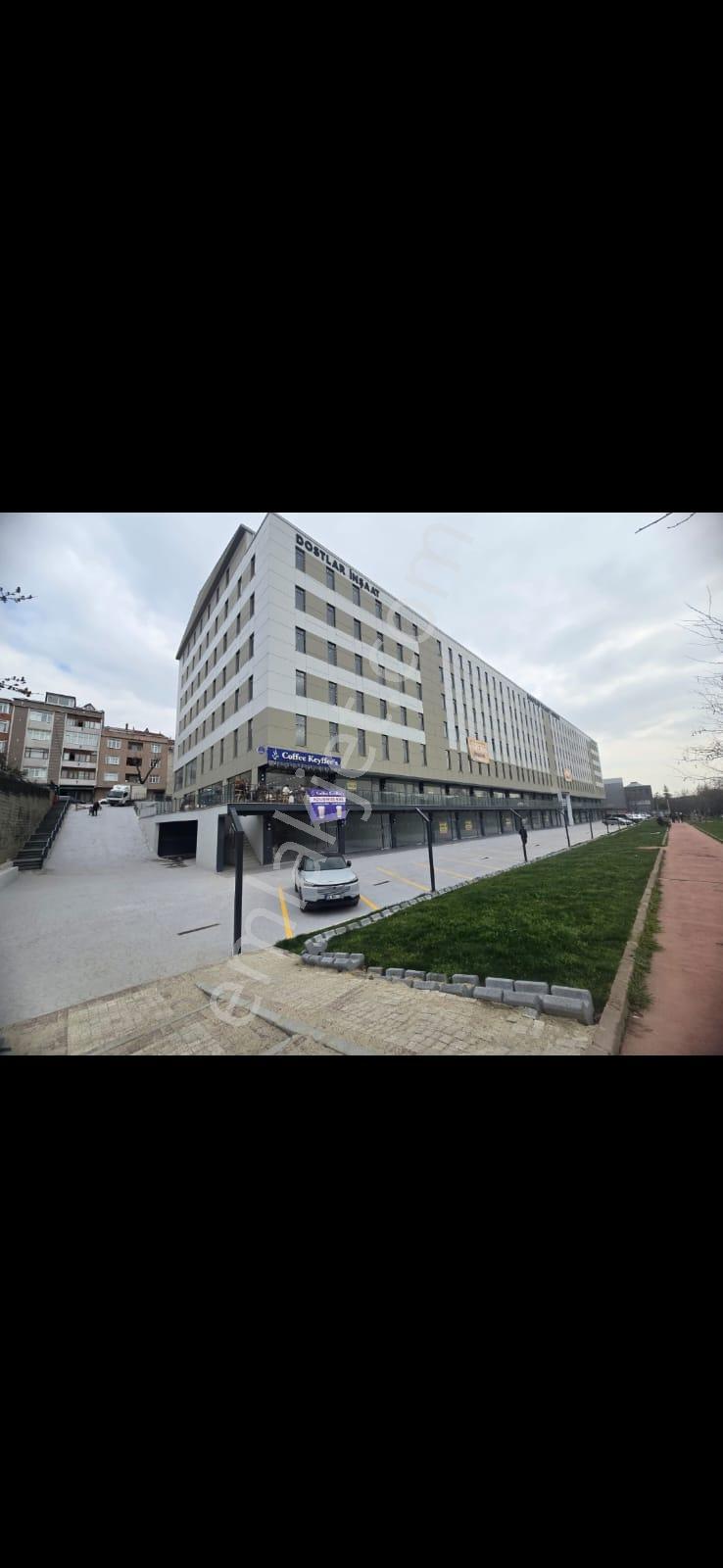 Toyap Yapıdan 50.yılda Ticaret Merkezinde 625m2 Kiralık Dükkan - Görsel 2