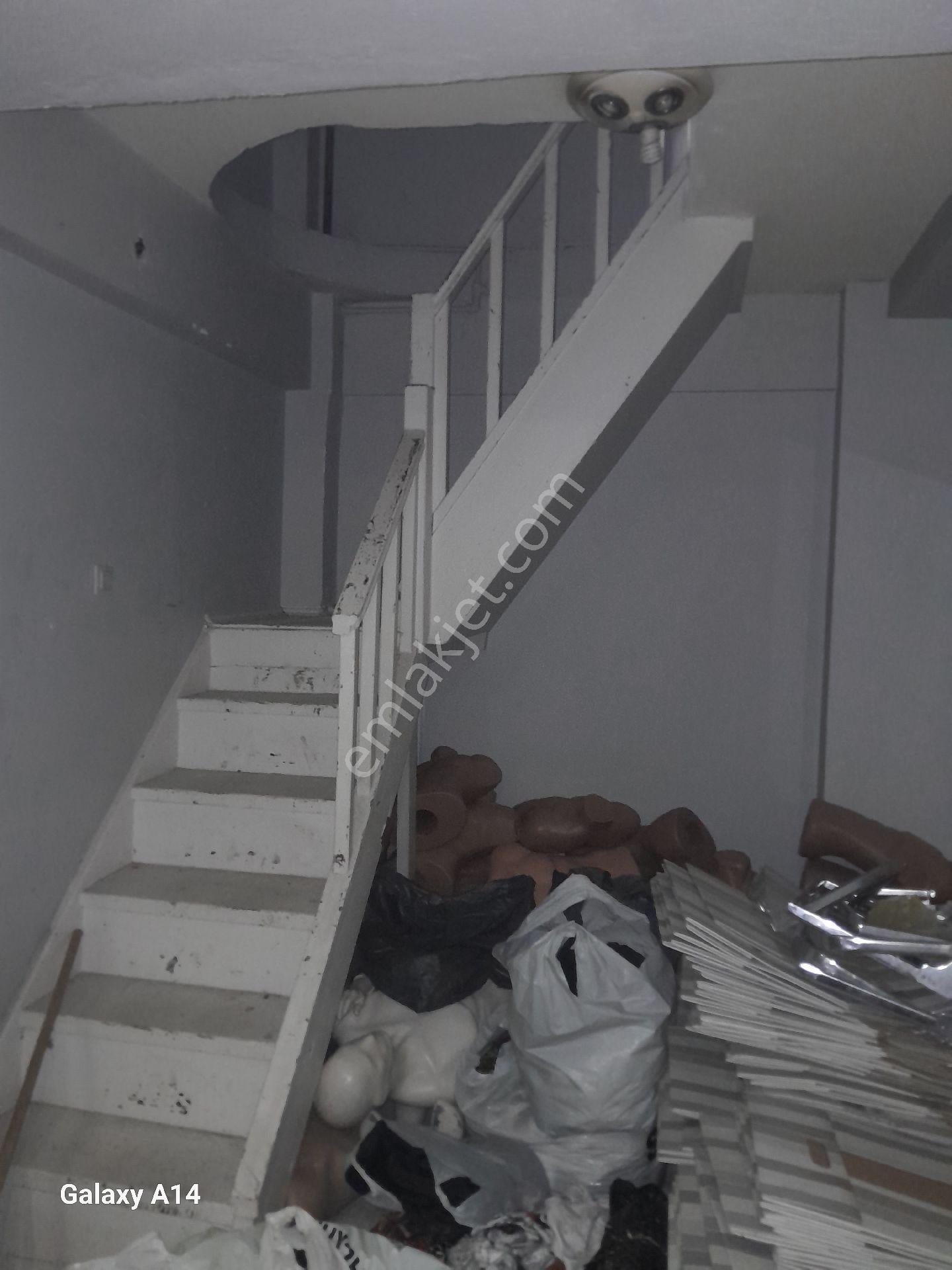 Adapazari Cadde Üstü Kiralik Dükkan - Görsel 8
