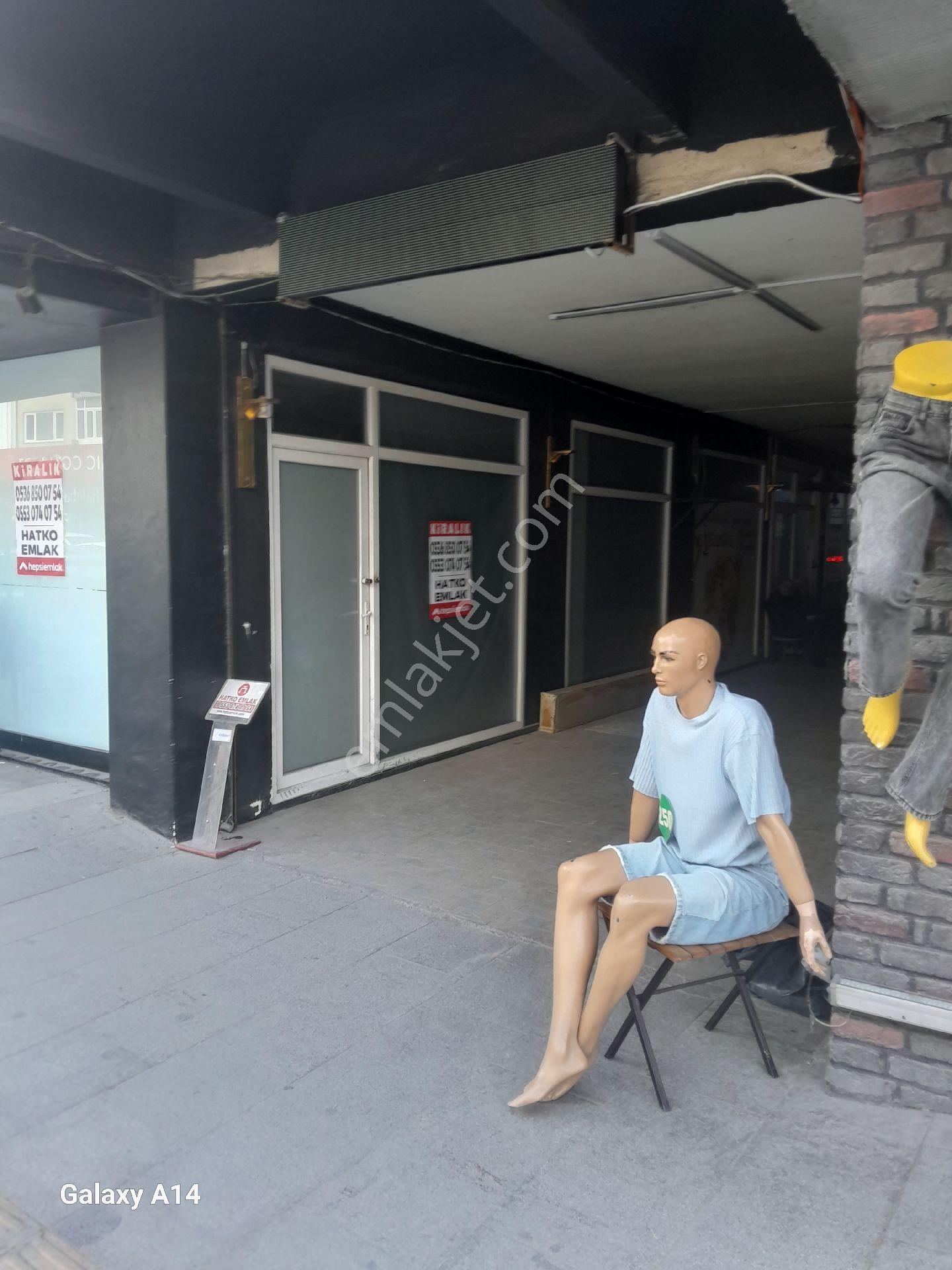 Adapazari Cadde Üstü Kiralik Dükkan