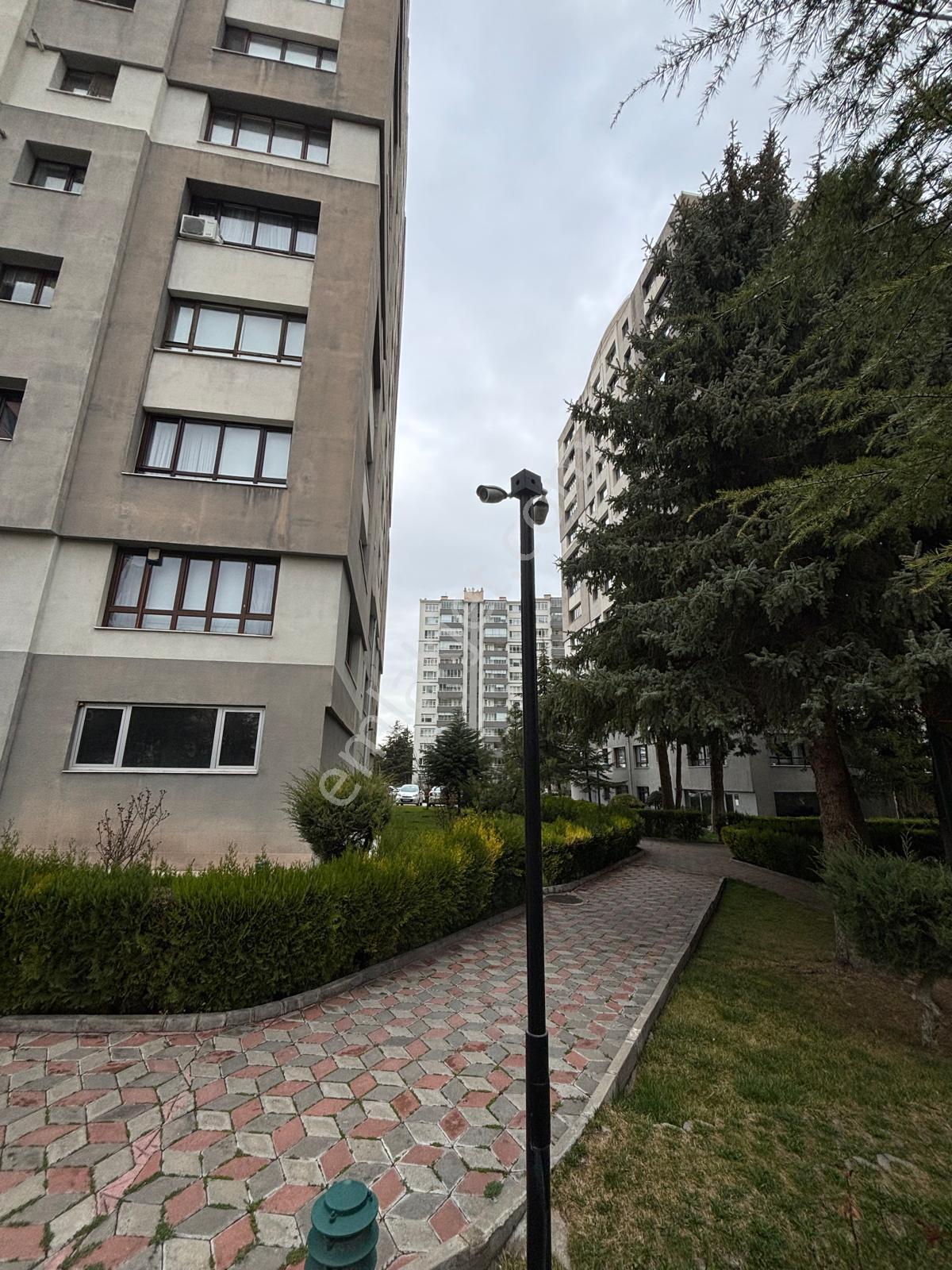 Ankara Ümitköyde Site İçinde Muhteşem Konumda Satılık Daire - Görsel 31