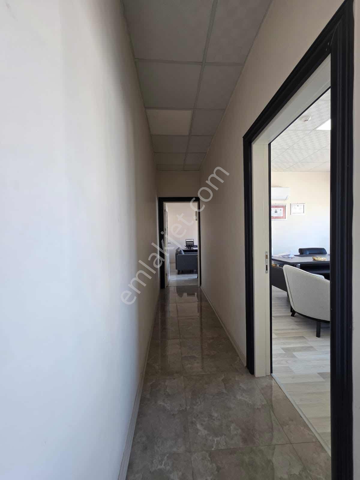 Mersin Erdemli Merkezi Konum Da Satılık 2+1 Ofis - Görsel 24
