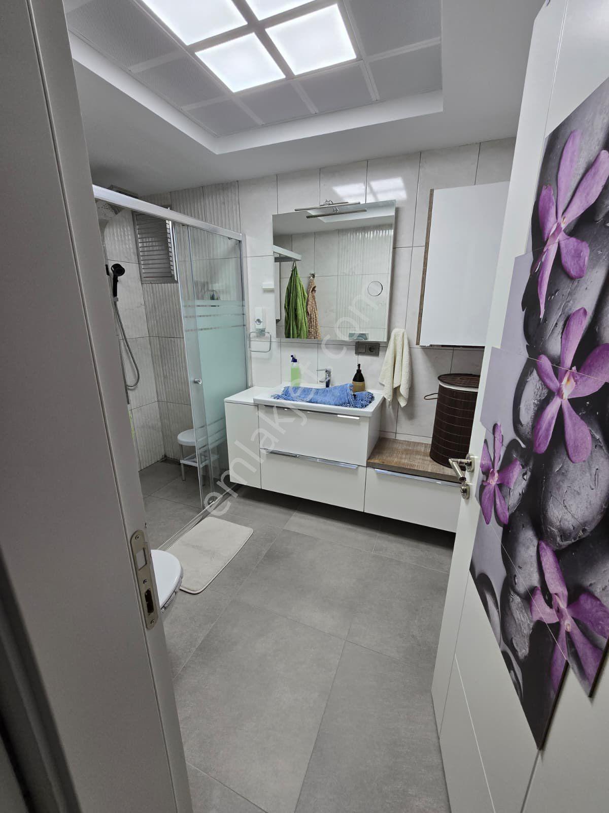 Nazilli Zafer Mahallesi – Armahal Sitesinde Full Eşyalı Kiralık Lüks Arakat Daire - Görsel 10