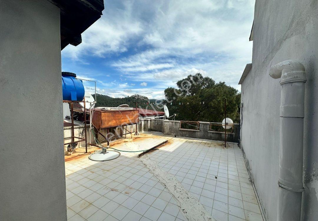Marmaris Armutalan Da Satılık 3+1 Triplex Müstakil Girişli Villa - Görsel 13
