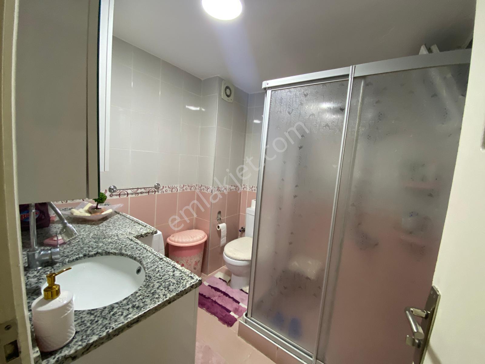 Acill Buca İşçievleri Yiğitler Mah.de 3+1 120m2 Dgazlı Arakat Ayrı Mutfak Satılık Daire - Görsel 18