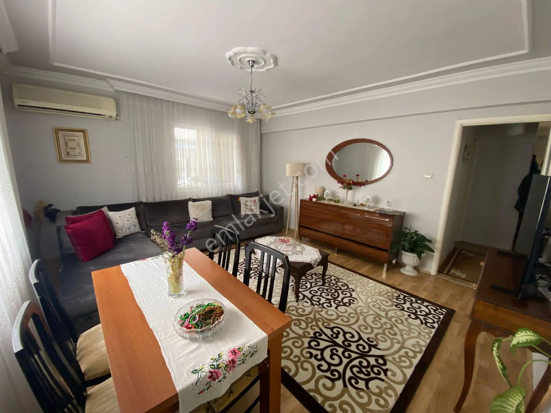 Acill Buca İşçievleri Yiğitler Mah.de 3+1 120m2 Dgazlı Arakat Ayrı Mutfak Satılık Daire - Görsel 3