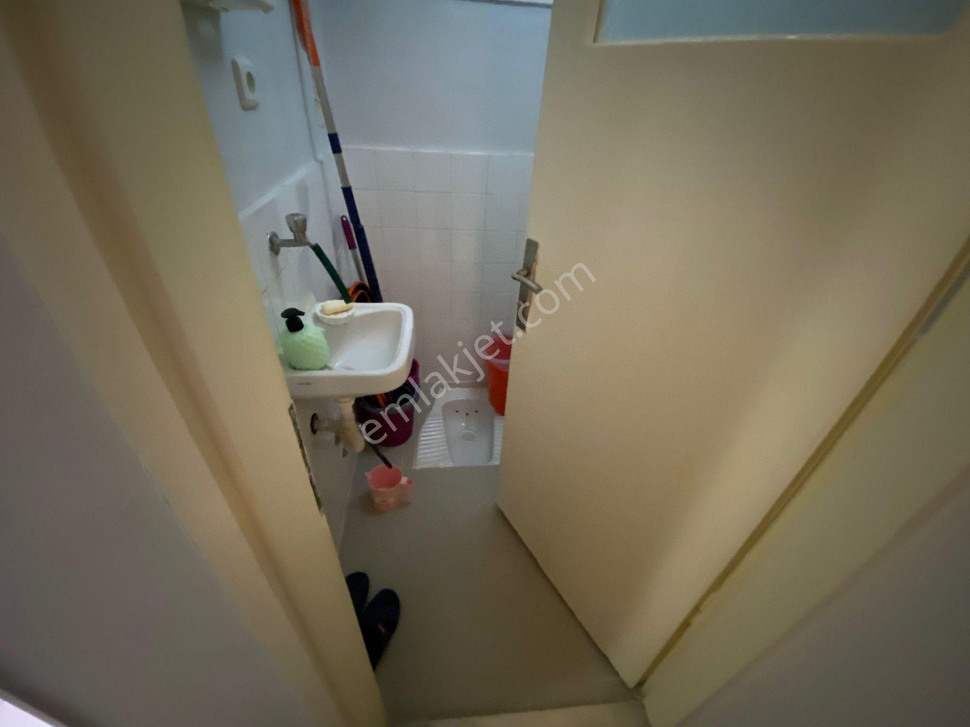 Acill Buca İşçievleri Yiğitler Mah.de 3+1 120m2 Dgazlı Arakat Ayrı Mutfak Satılık Daire - Görsel 20