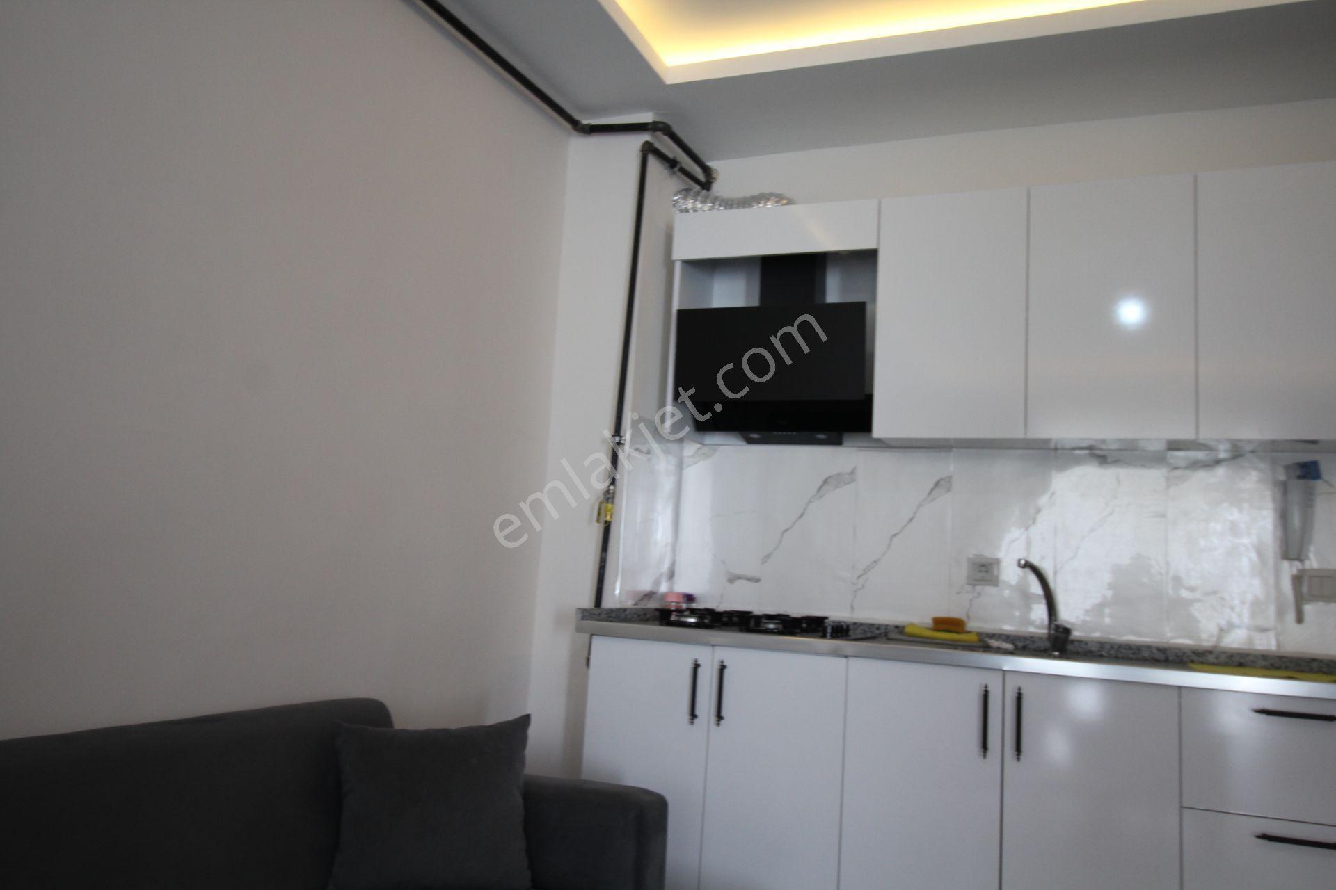 Aksaray Aratol İstiklal Mahallesinde Satılık 1+1 Eşyalı Daire İlk Evimde 1,99 Oran - Görsel 11