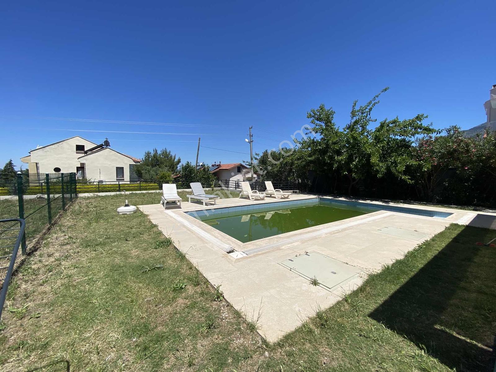 Fethiye Ölüdeniz Ovacık'ta Kiralık Havuzlu 4+1 Müstakil Villa - Görsel 26