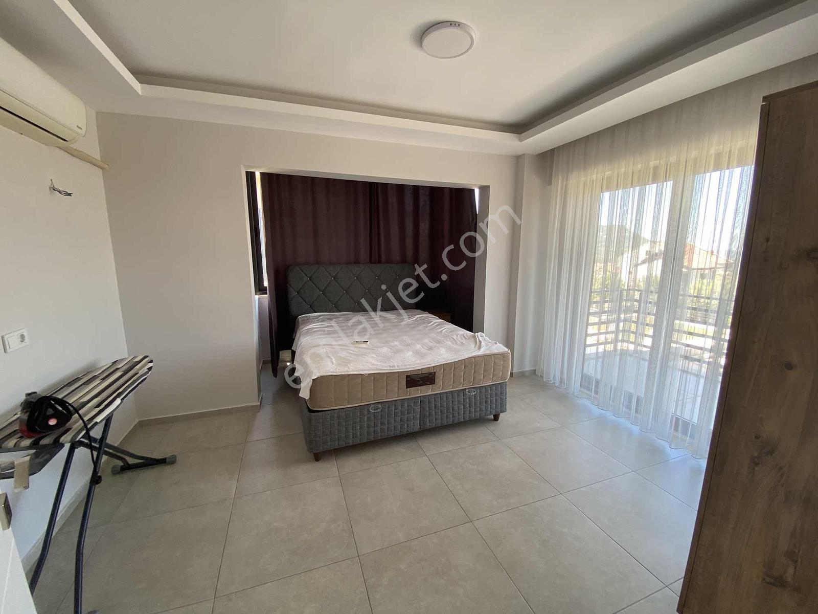 Fethiye Ölüdeniz Ovacık'ta Kiralık Havuzlu 4+1 Müstakil Villa - Görsel 31