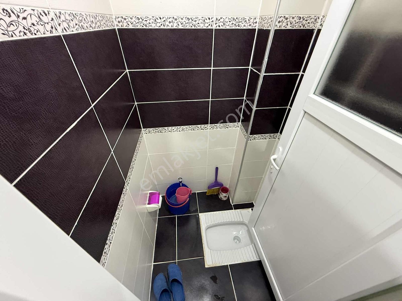 Karasu Çınar Gayrimenkulden 850 M2 Arsa İçinde 3 Katlı Ev - Görsel 5