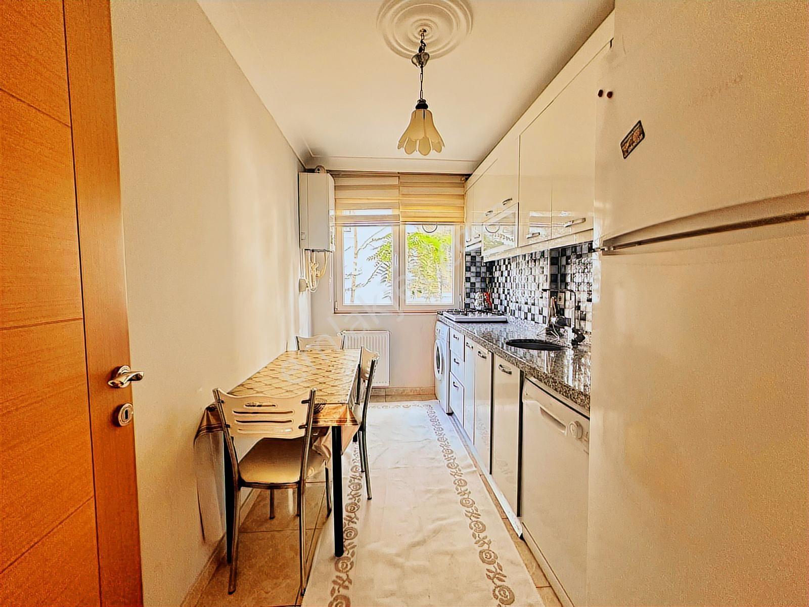 Yeditepe Üni.dibi-y.giriş-ayrı Mutfak-eşyalı Kiralık 1+1 70 M2 - Görsel 33